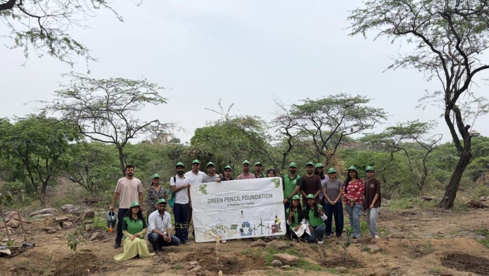 Green Pencil Foundation Leads Mega Tree Plantation Drive at DDA Forest Park, Strengthening Delhi's Green Future